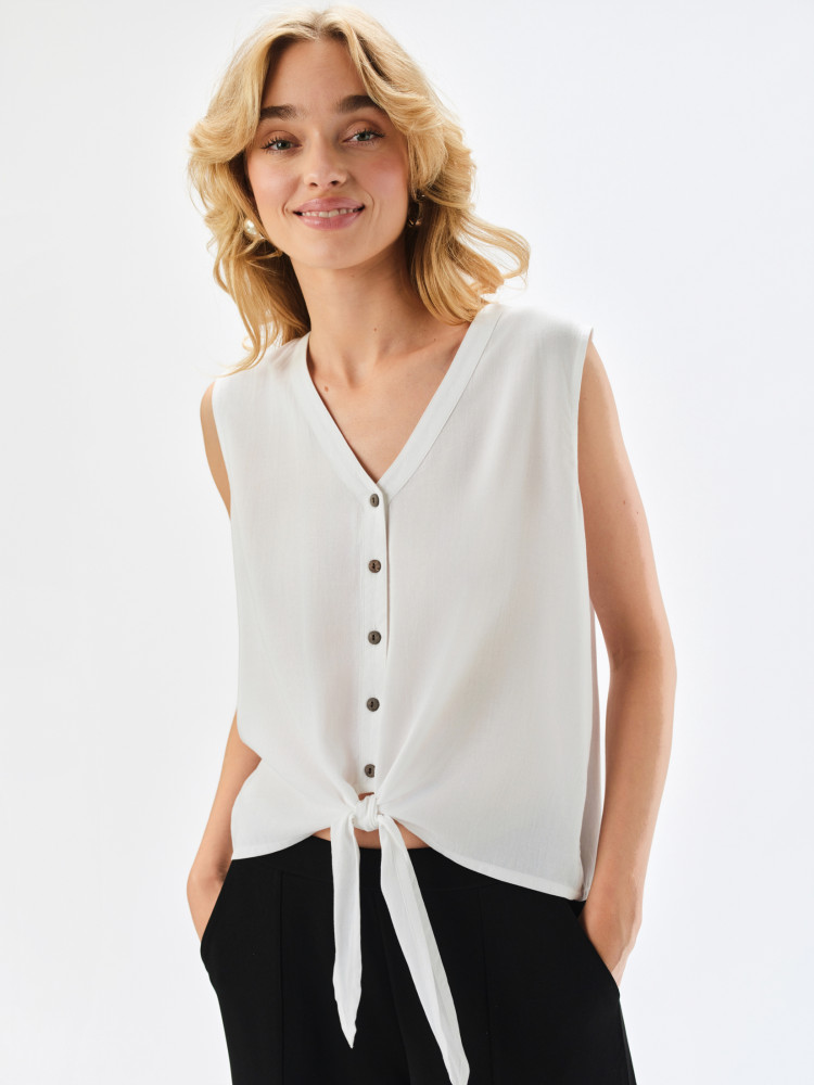 Biała bluzka bez rękawów