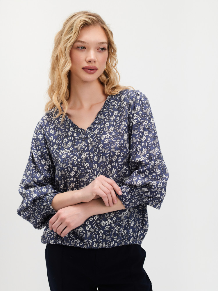 Bluzka z rękawem 3/4 w drobne kwiaty 