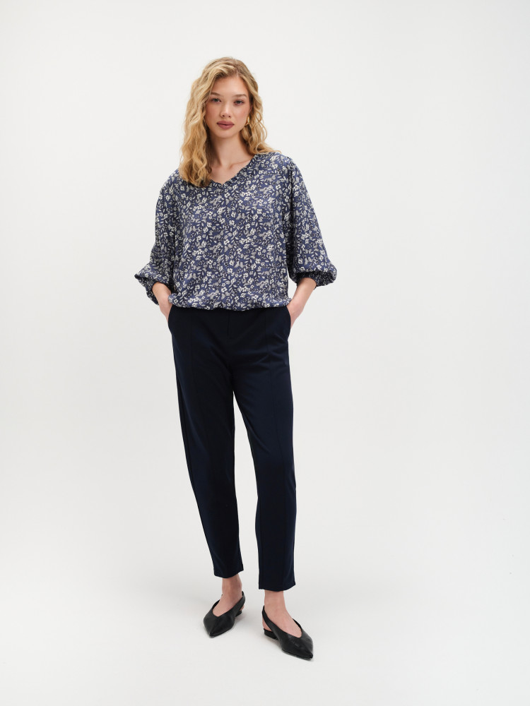 Bluzka z rękawem 3/4 w drobne kwiaty 