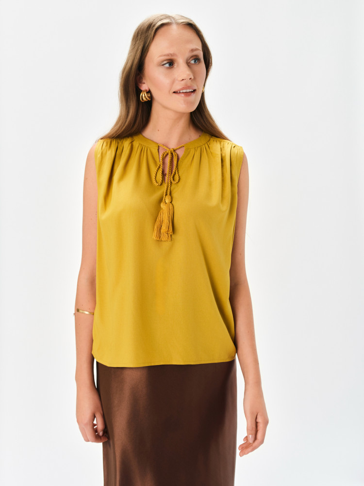 Bluzka w bursztynowym kolorze 