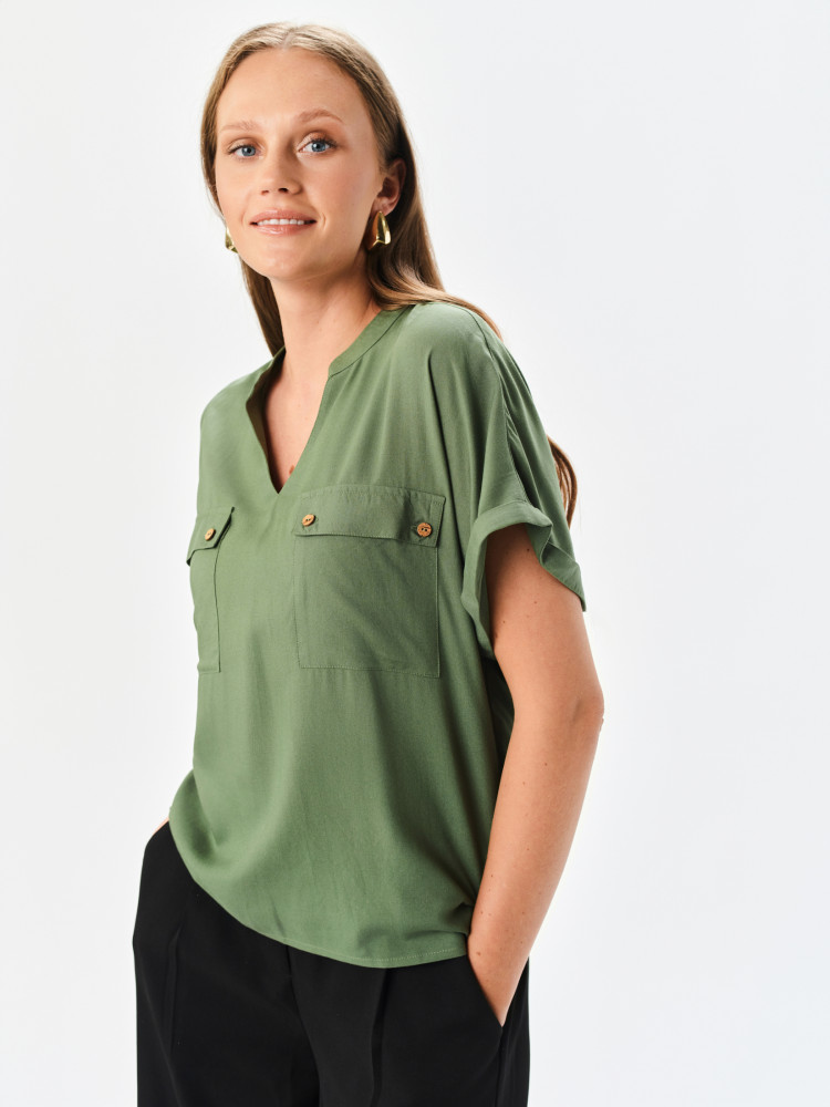 Bluzka z kieszeniami w kolorze oliwkowym 
