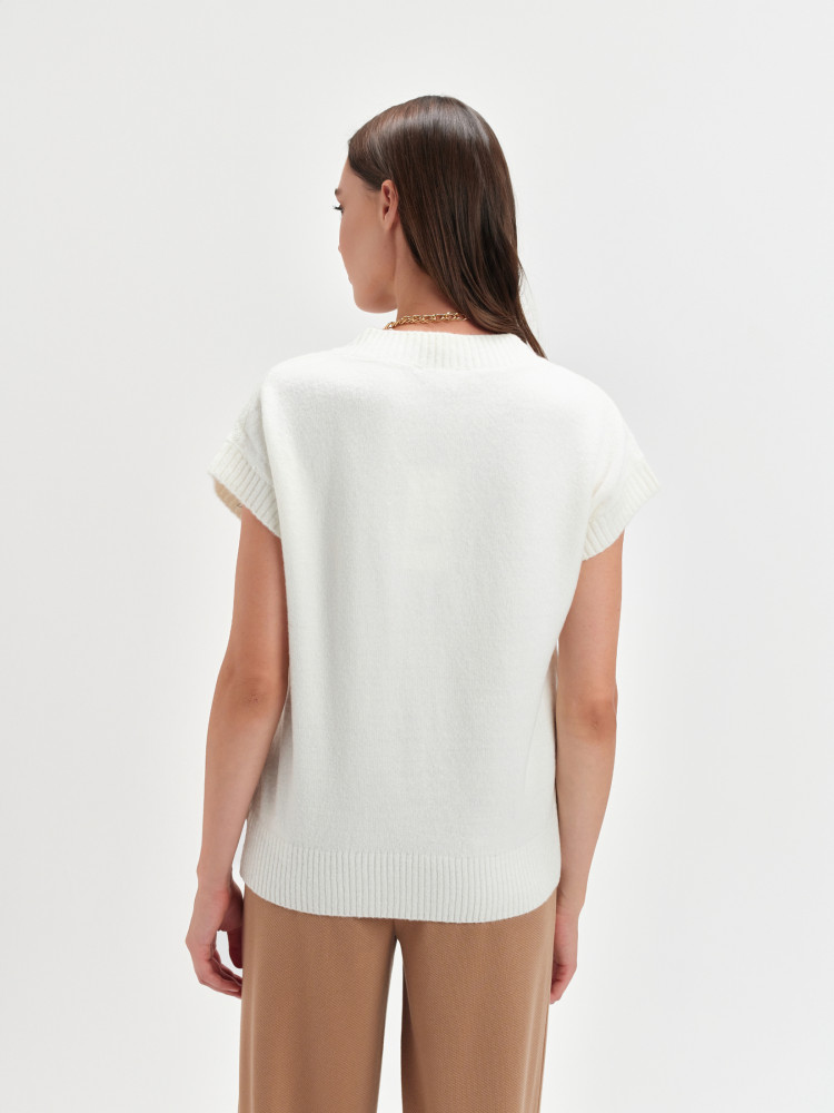 Kremowa kamizelka swetrowa 