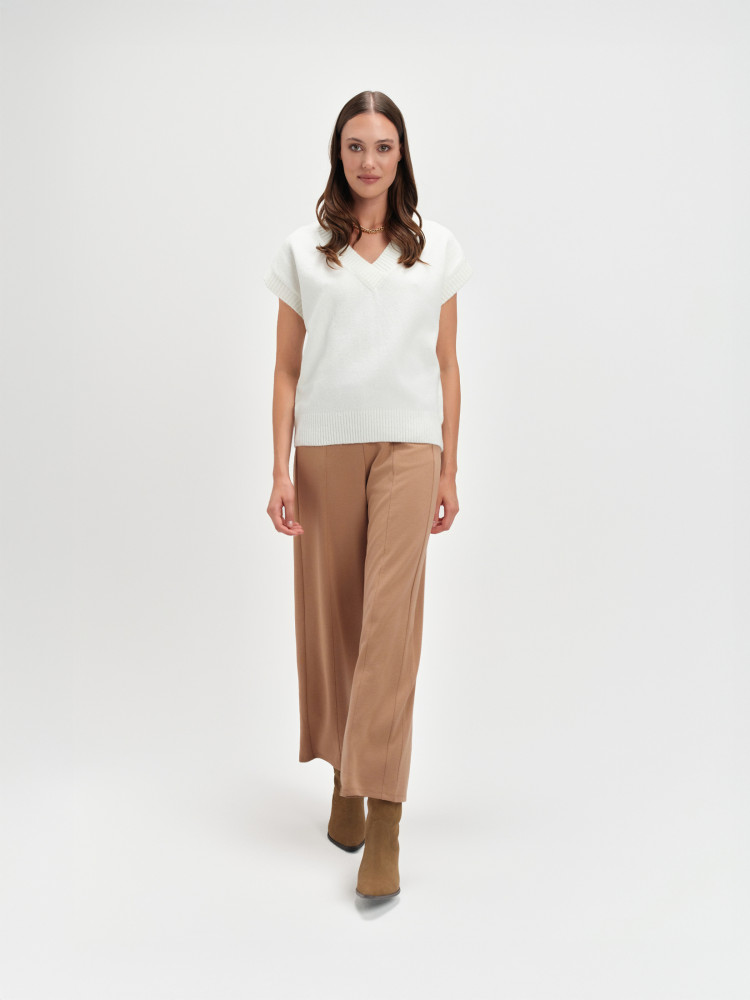 Kremowa kamizelka swetrowa 