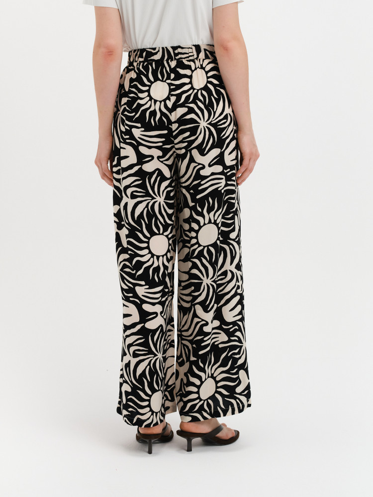 Wzorzyste spodnie tkaninowe 