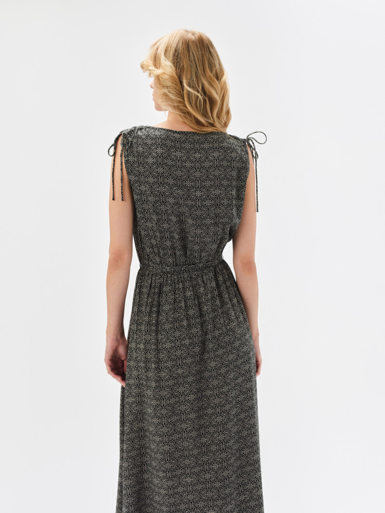 Sukienka maxi z printem 