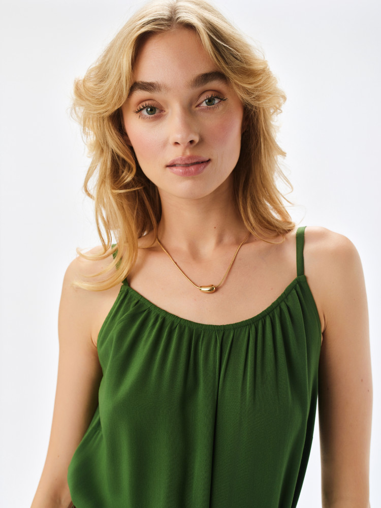 Długa zielona sukienka 