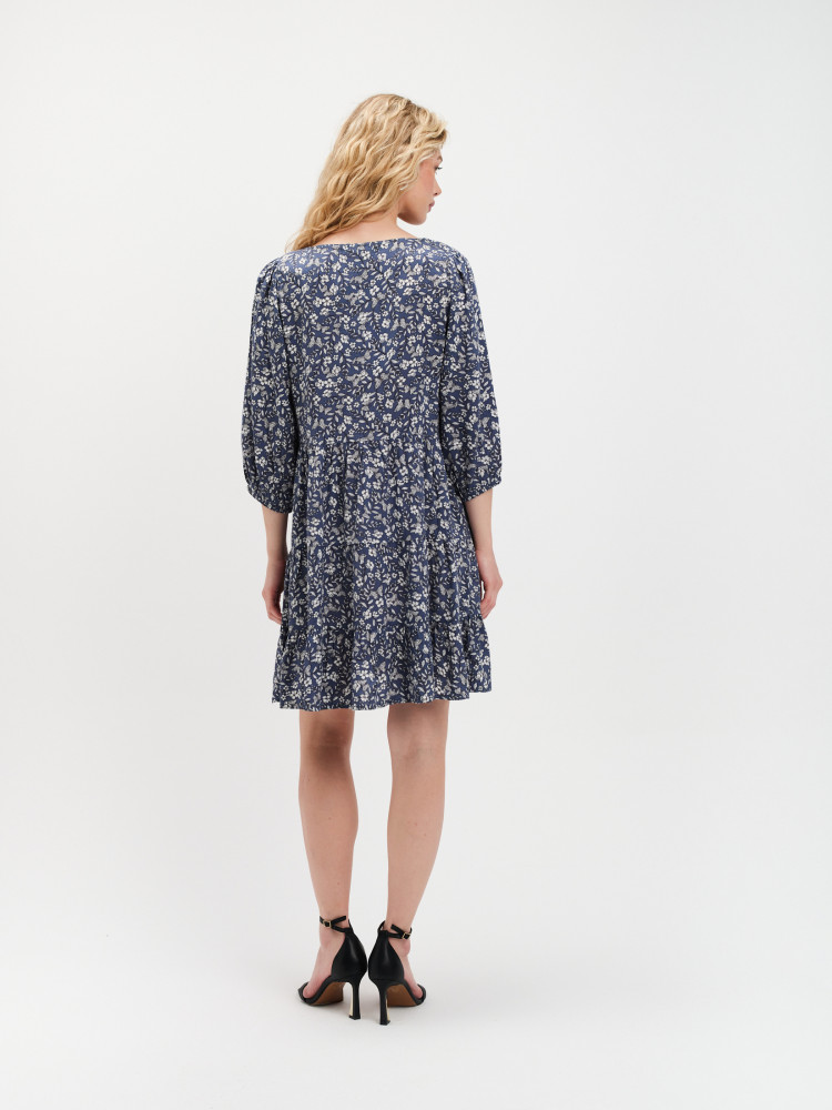 Sukienka mini z wzorem w drobne kwiaty 