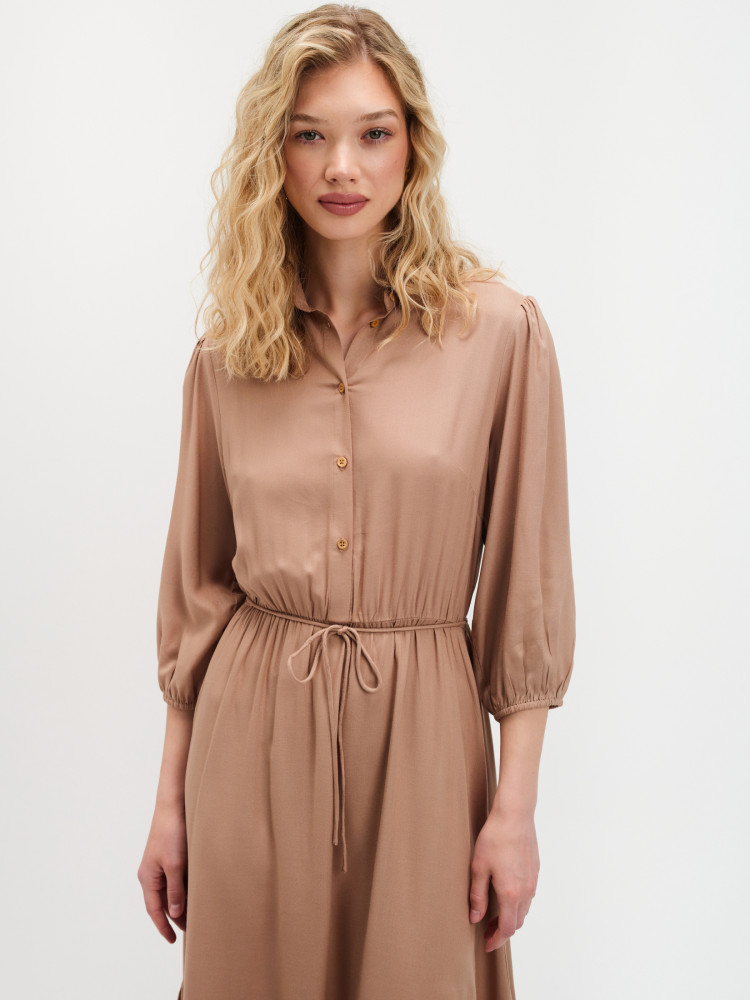 Beżowa sukienka midi 