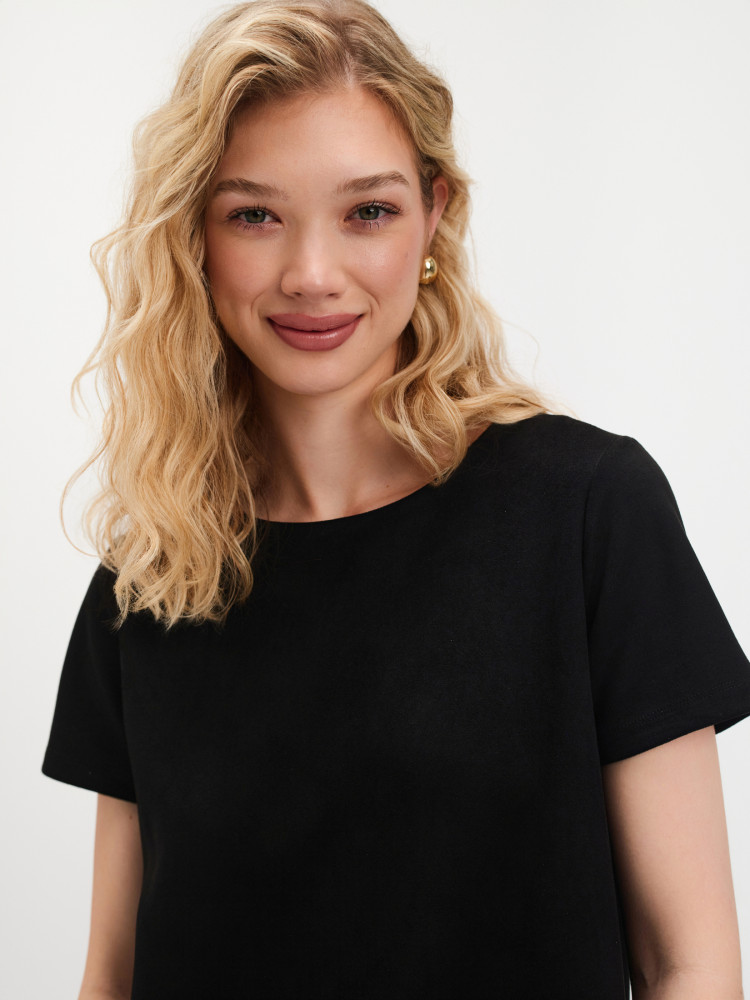 Czarna mini sukienka z imitacji zamszu 