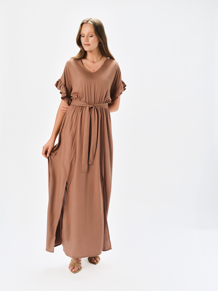 Długa jasnobrązowa sukienka 