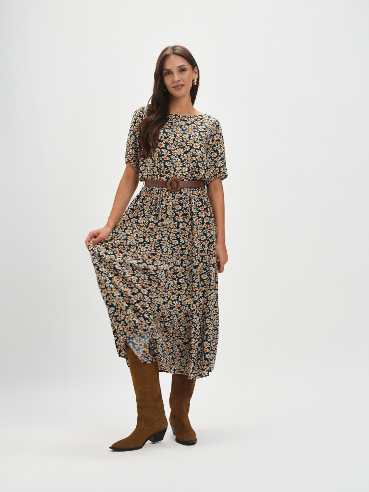 Sukienka w żółte kwiaty 