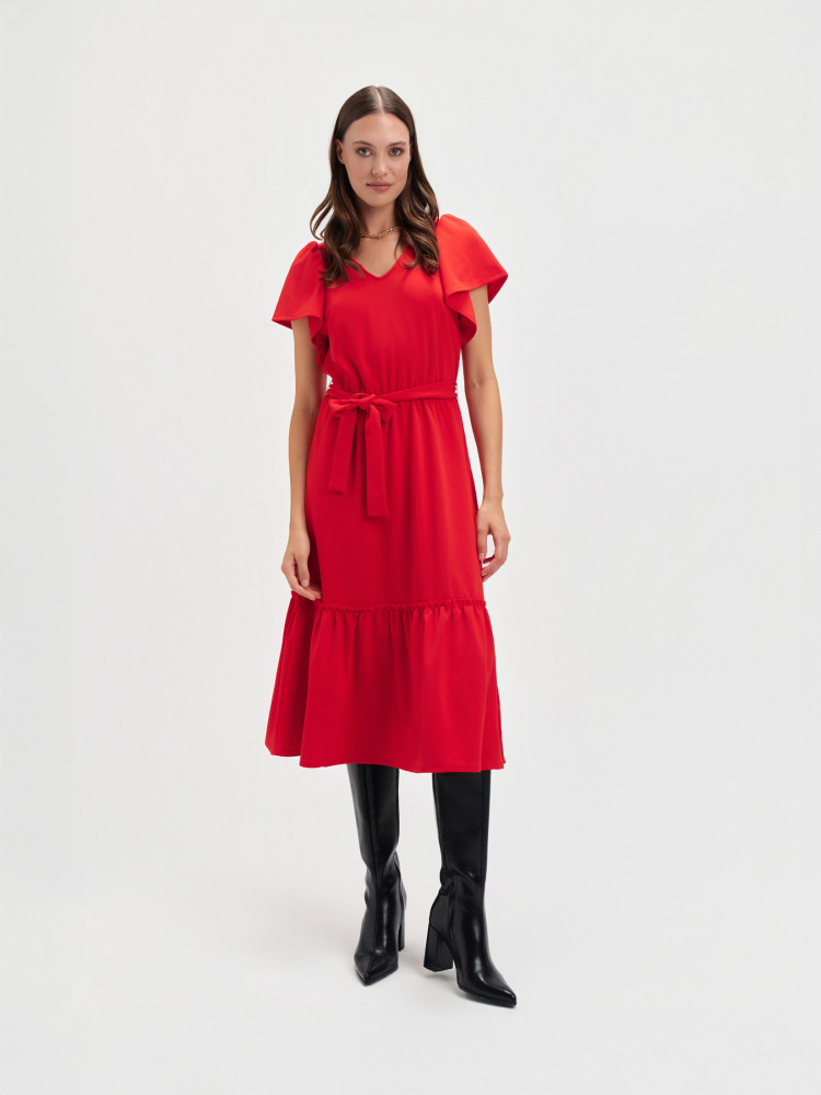 Czerwona midi sukienka z wiązaniem w talii 