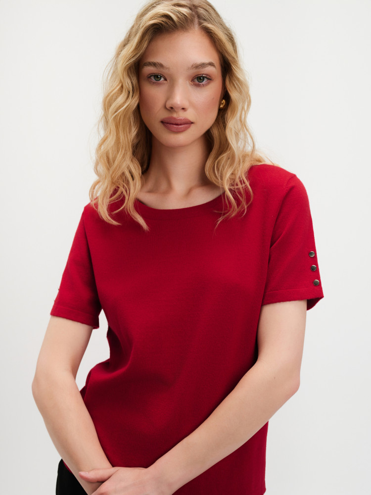 Czerwony sweter basic z krótkim rękawem 