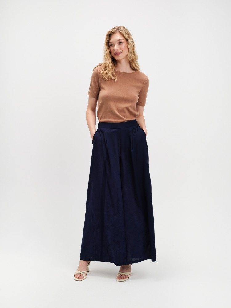 Brązowy sweter basic z krótkim rękawem 