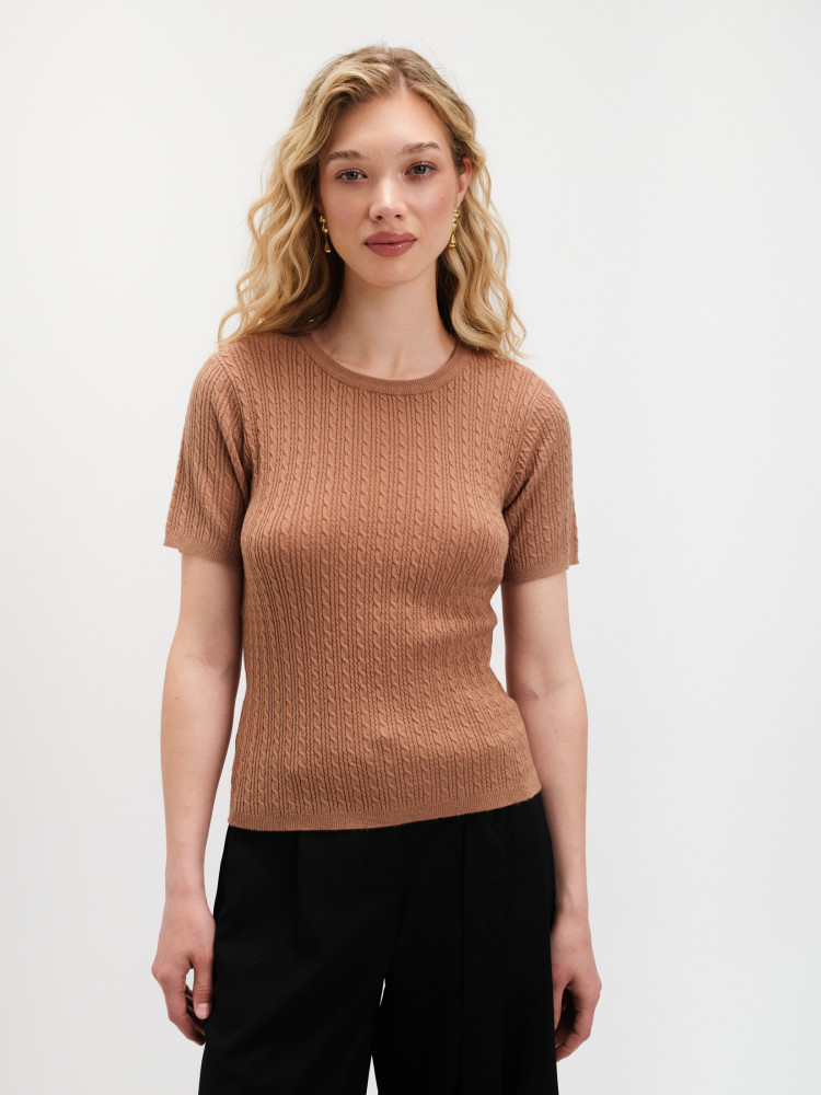 Strukturalny sweter z krótkim rękawem 