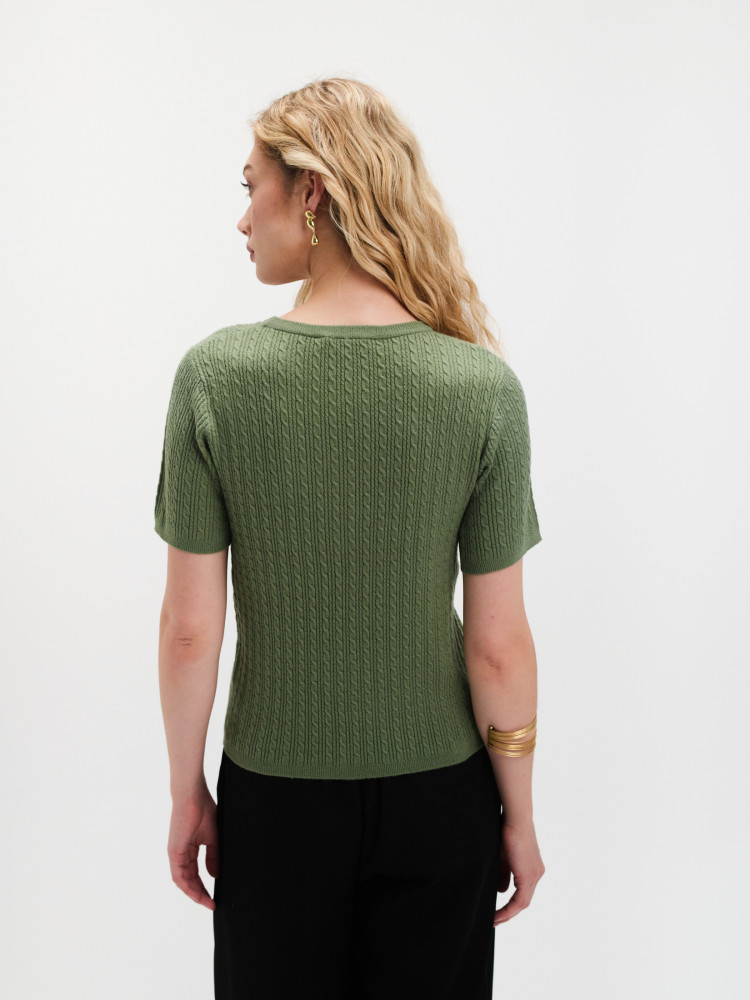 Zielony sweter z fakturą z krótkim rękawem 