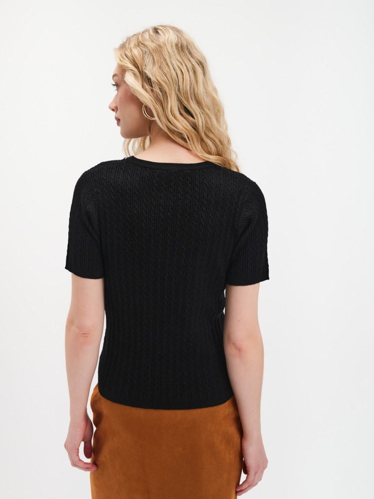 Czarny sweter z fakturą z krótkim rękawem 