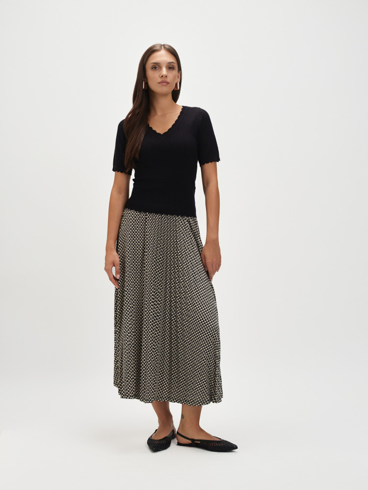 Czarny ażurowy sweter 