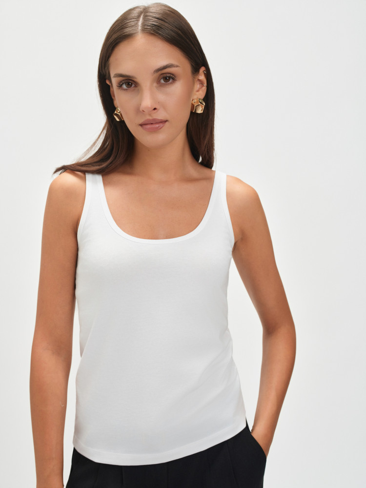 Biały top basic na ramiączkach 