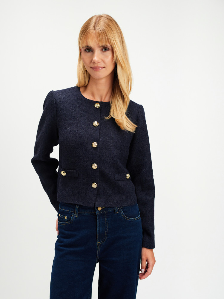 Elegancki żakiet o pudełkowym kroju 