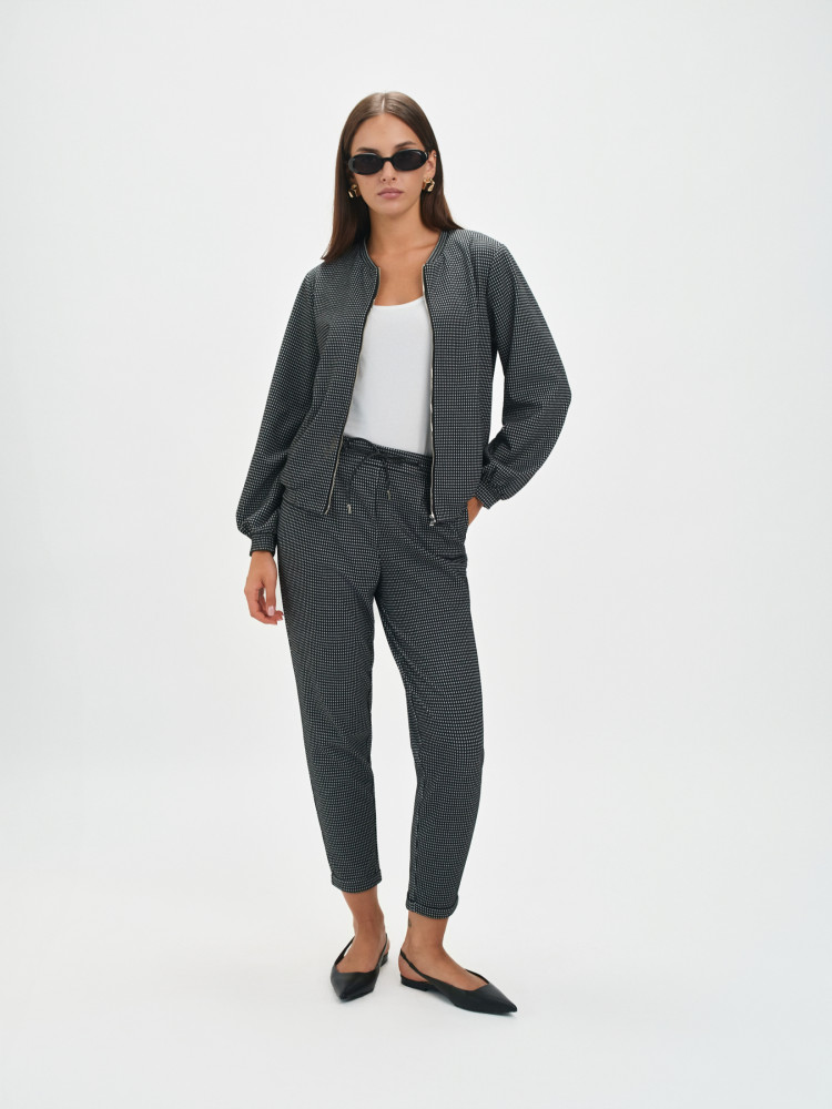 Żakiet z wzorem o kroju bomber 