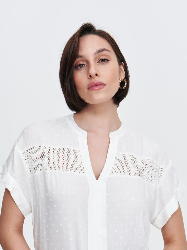 Wiskozowa bluzka z haftem 