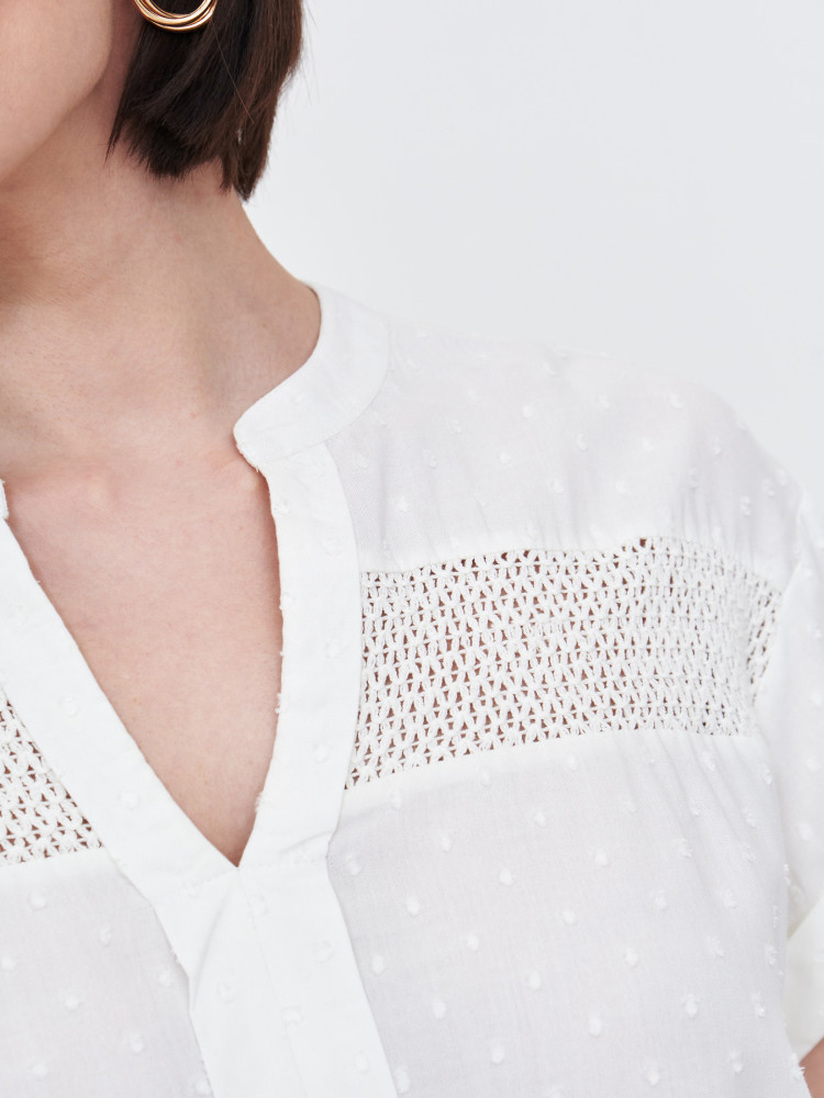 Wiskozowa bluzka z haftem 