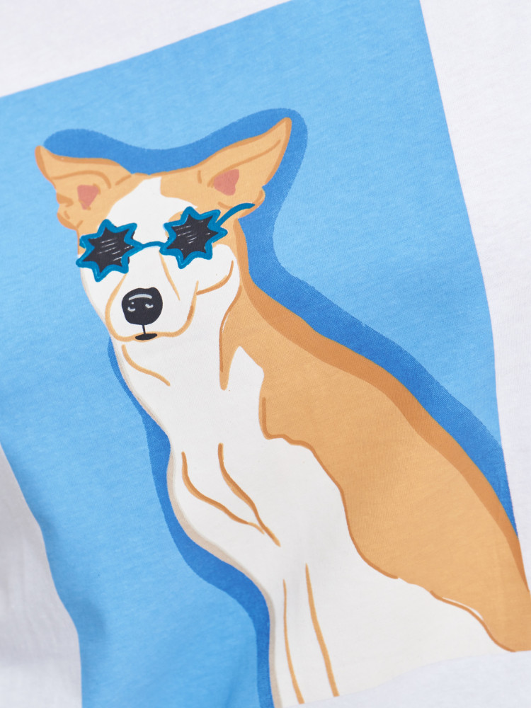 T-shirt z nadrukiem z psem 