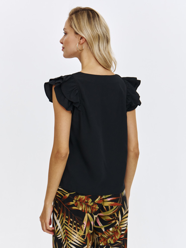 Bluzka z falbaniastym rękawem 