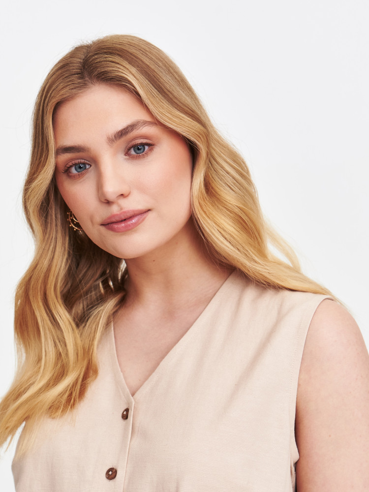 Beżowa bluzka z wiskozy z wiązaniem  Beżowa bluzka z wiskozy z wiązaniem