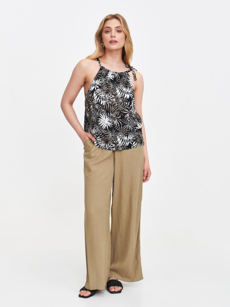 Printowana bluzka z dekoltem typu halter 