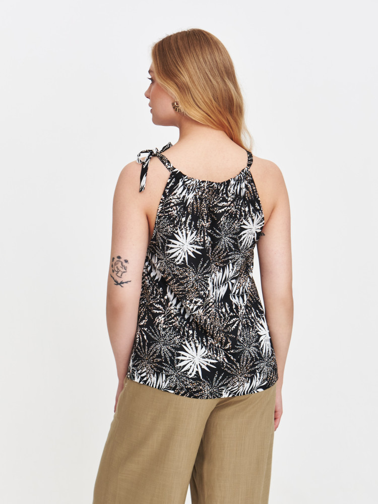 Printowana bluzka z dekoltem typu halter 