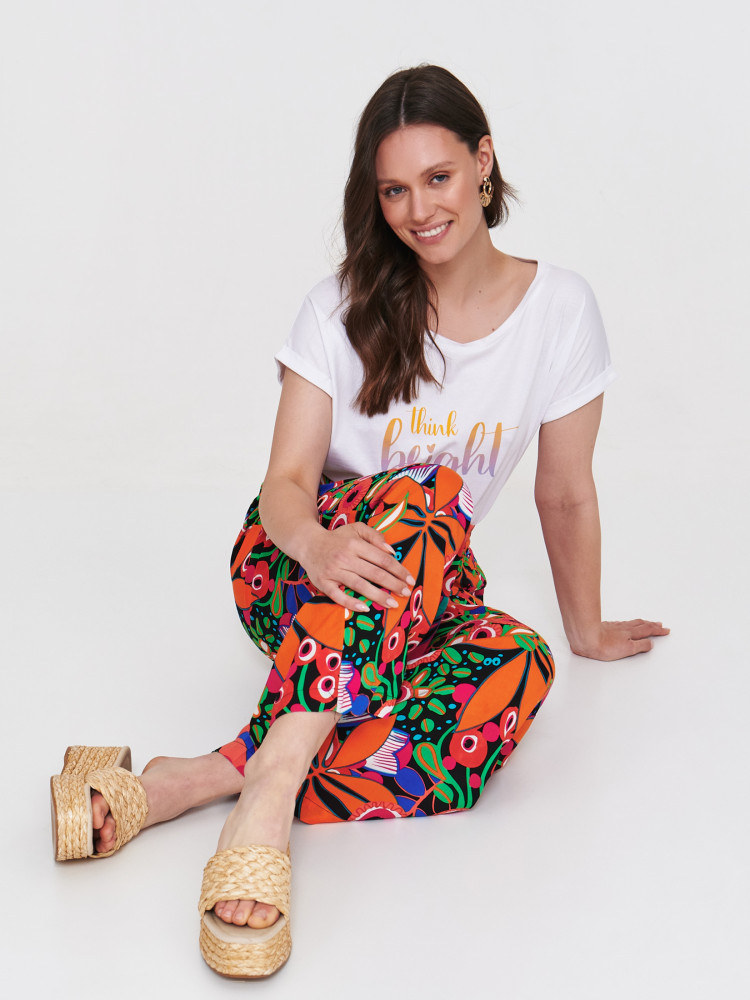 Wiskozowe spodnie z kolorowym printem 