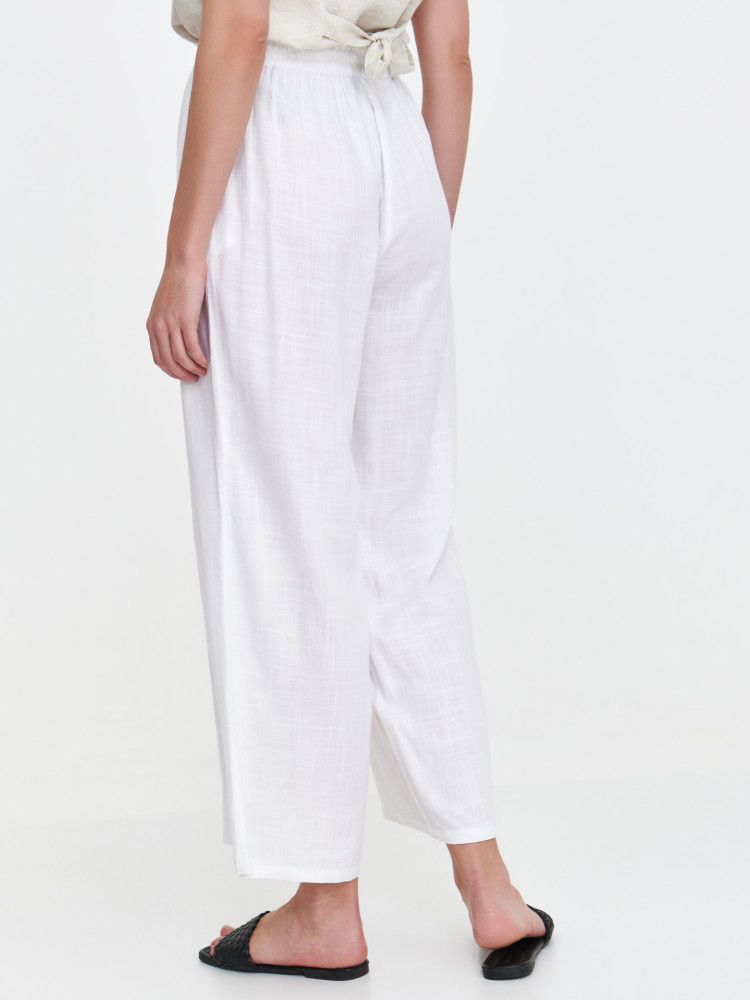 Wiskozowo-lniane spodnie w białym kolorze 