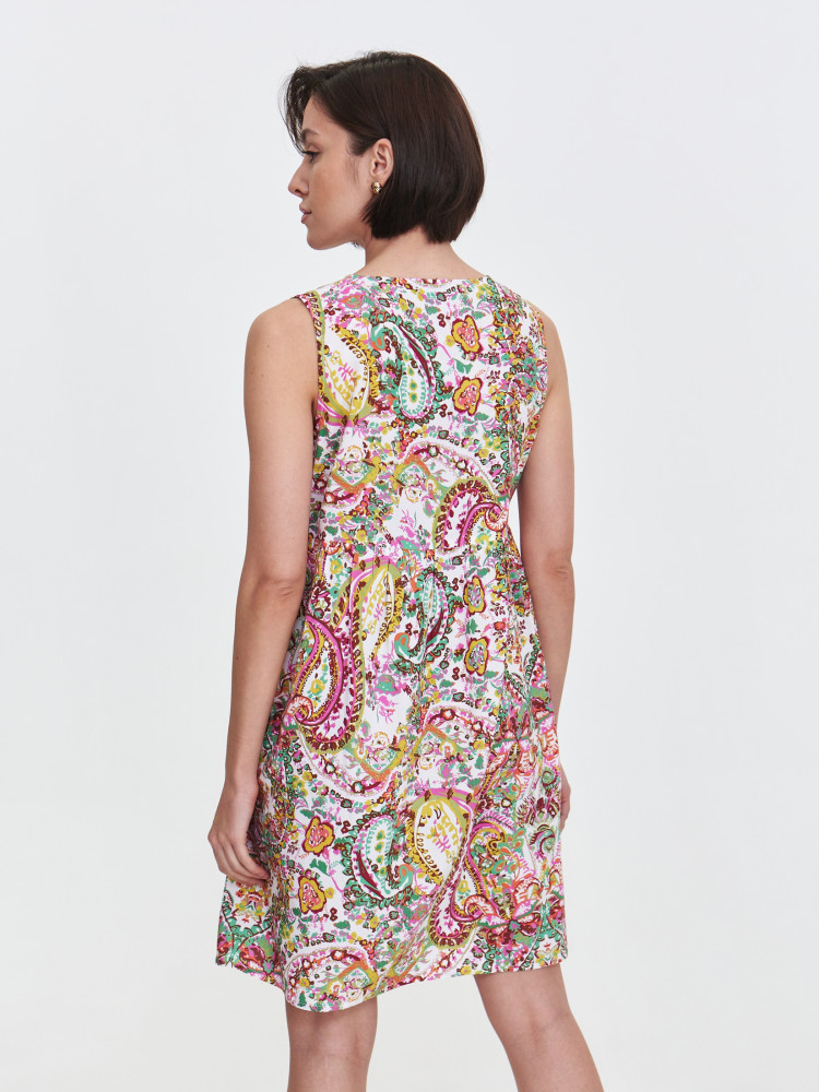 Sukienka z printem w pastelowych kolorach 