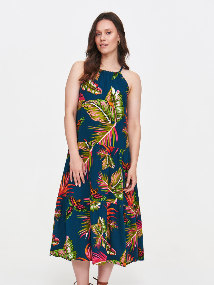 Granatowa sukienka z dekoltem halter 