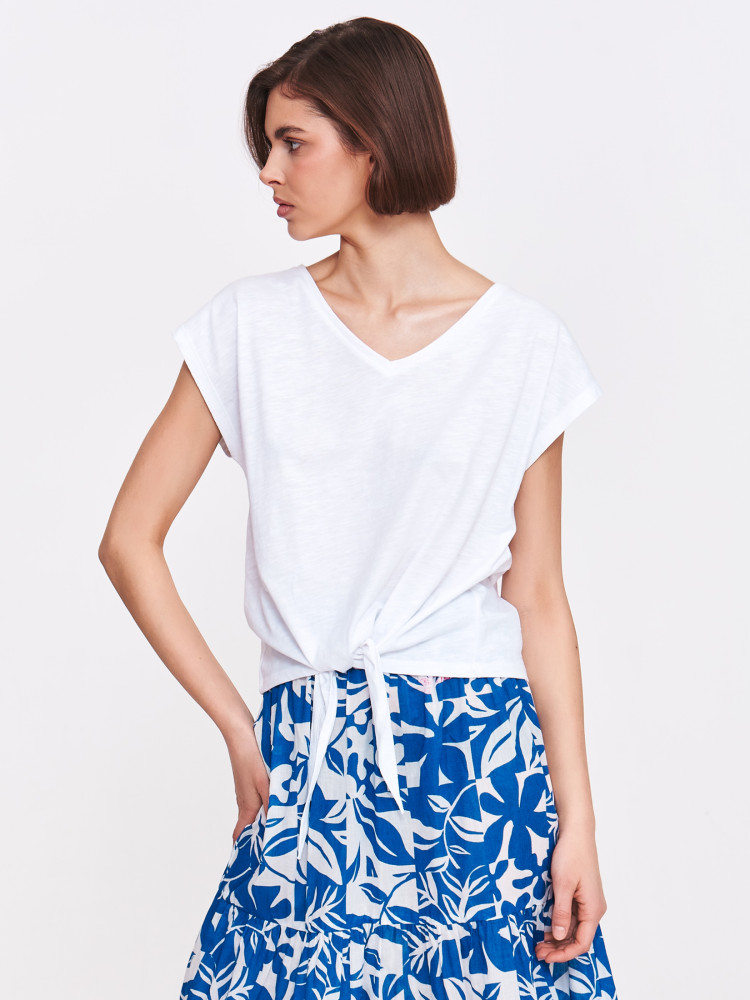 Biały top z wiązaniem 