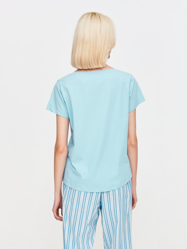 Błękitny t-shirt z napisem