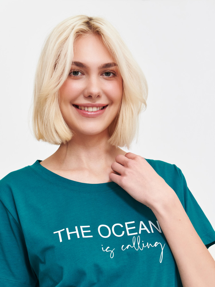 Turkusowy top z nadrukiem 