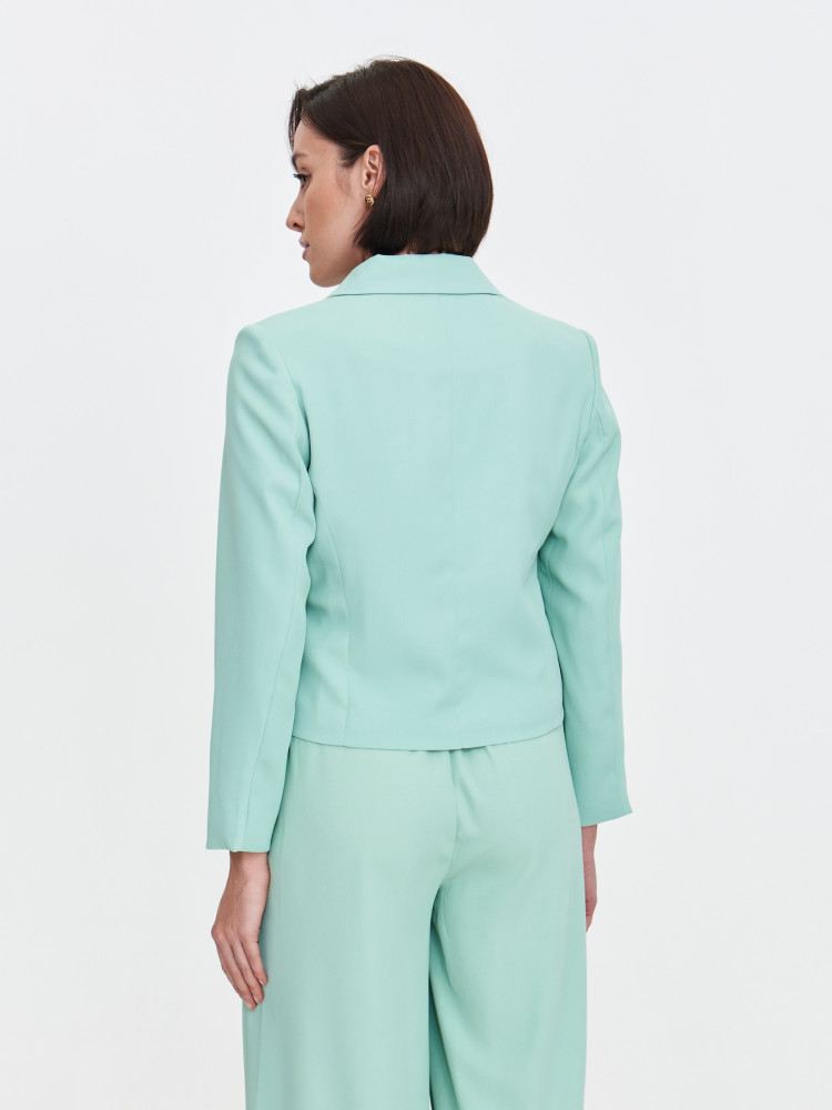 Krótki dwurzędowy żakiet w kolorze miętowym 