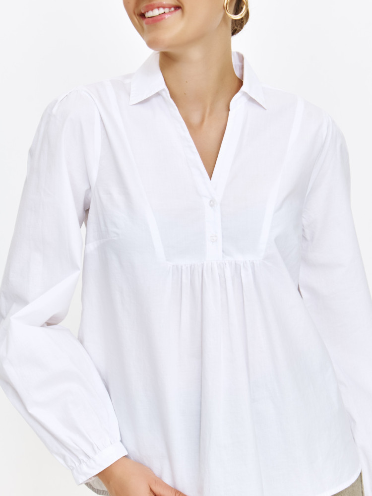 Elegancka bluzka z kołnierzykiem 