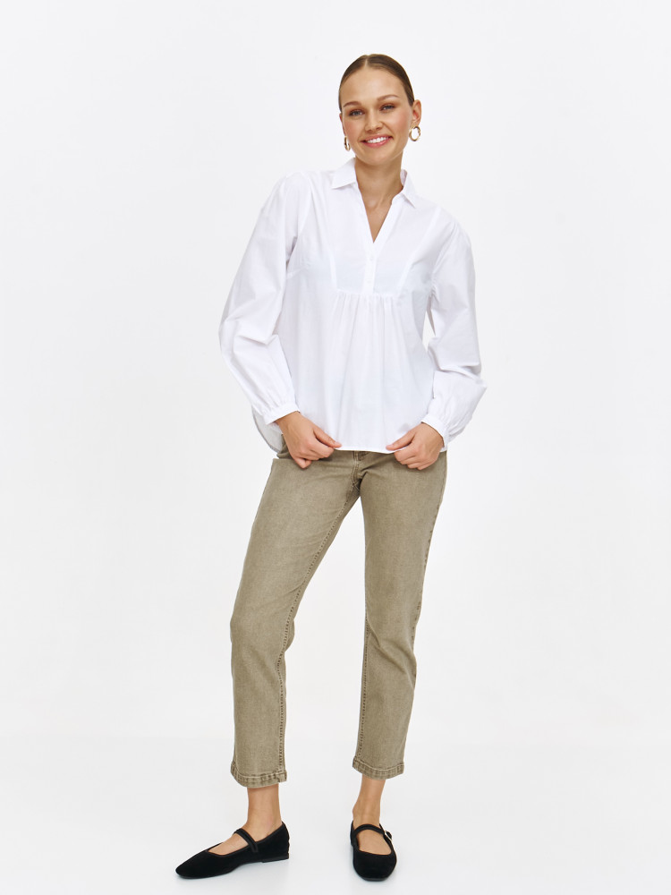 Elegancka bluzka z kołnierzykiem 