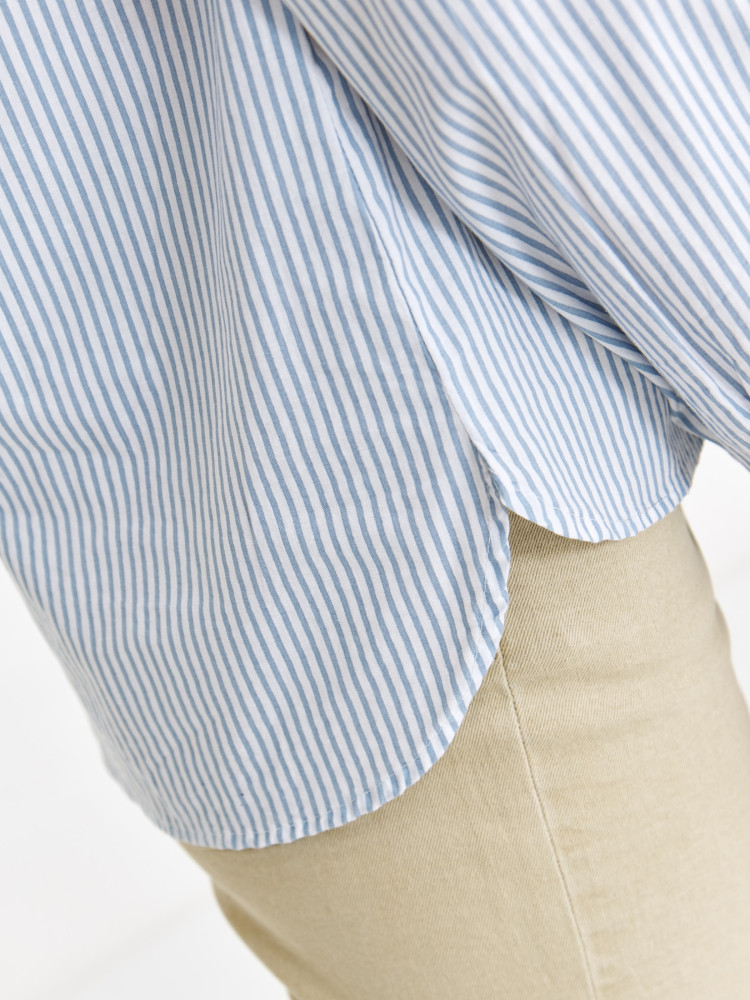 Luźna bluzka koszulowa w paski