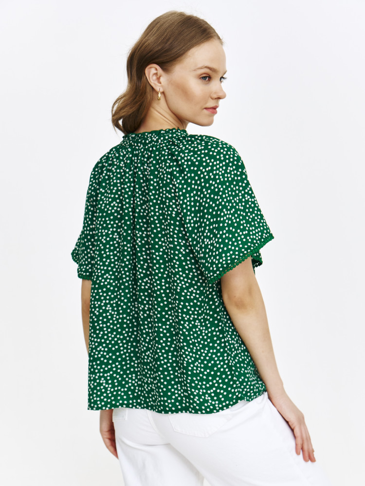 Zielona bluzka w groszki 