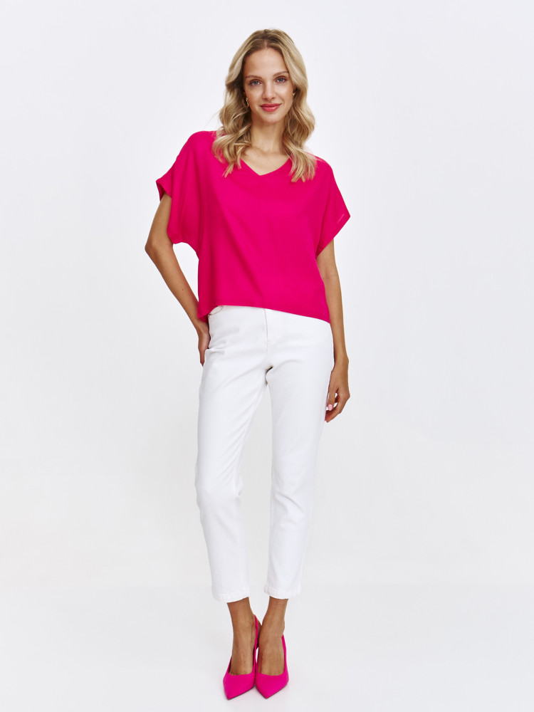 Różowa bluzka z luźnym krótkim rękawem 