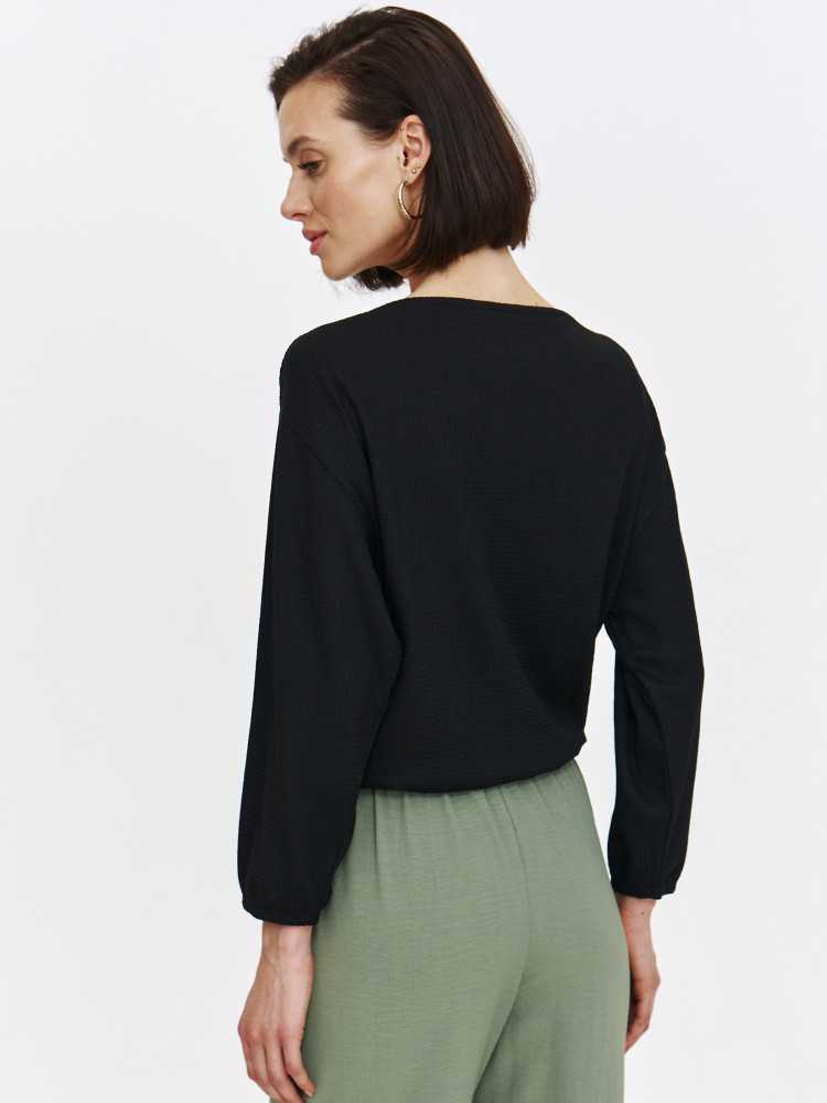 Czarna bluza z dekoltem w łódkę Czarna bluza z dekoltem w łódkę