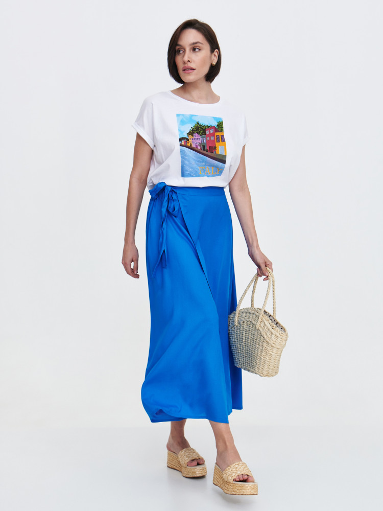 Wiskozowa spódnica w chabrowym kolorze 