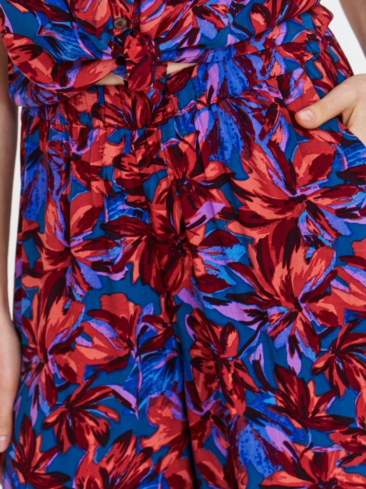 Spodnie z wiskozy z tropikalnym printem 