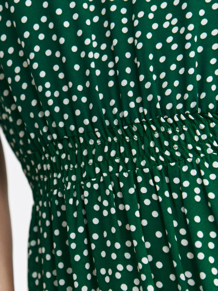 Sukienka maxi z falbaniastym dołem 