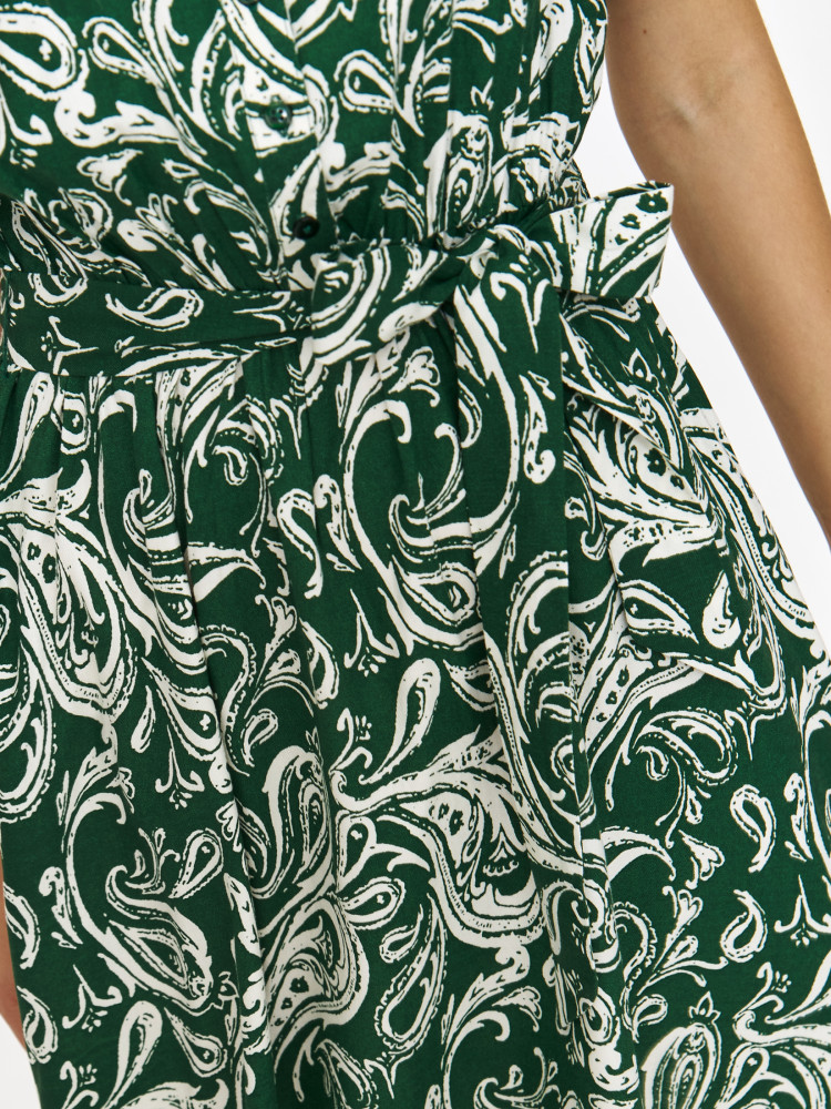 Wzorzysta sukienka midi z krótkim rękawem 